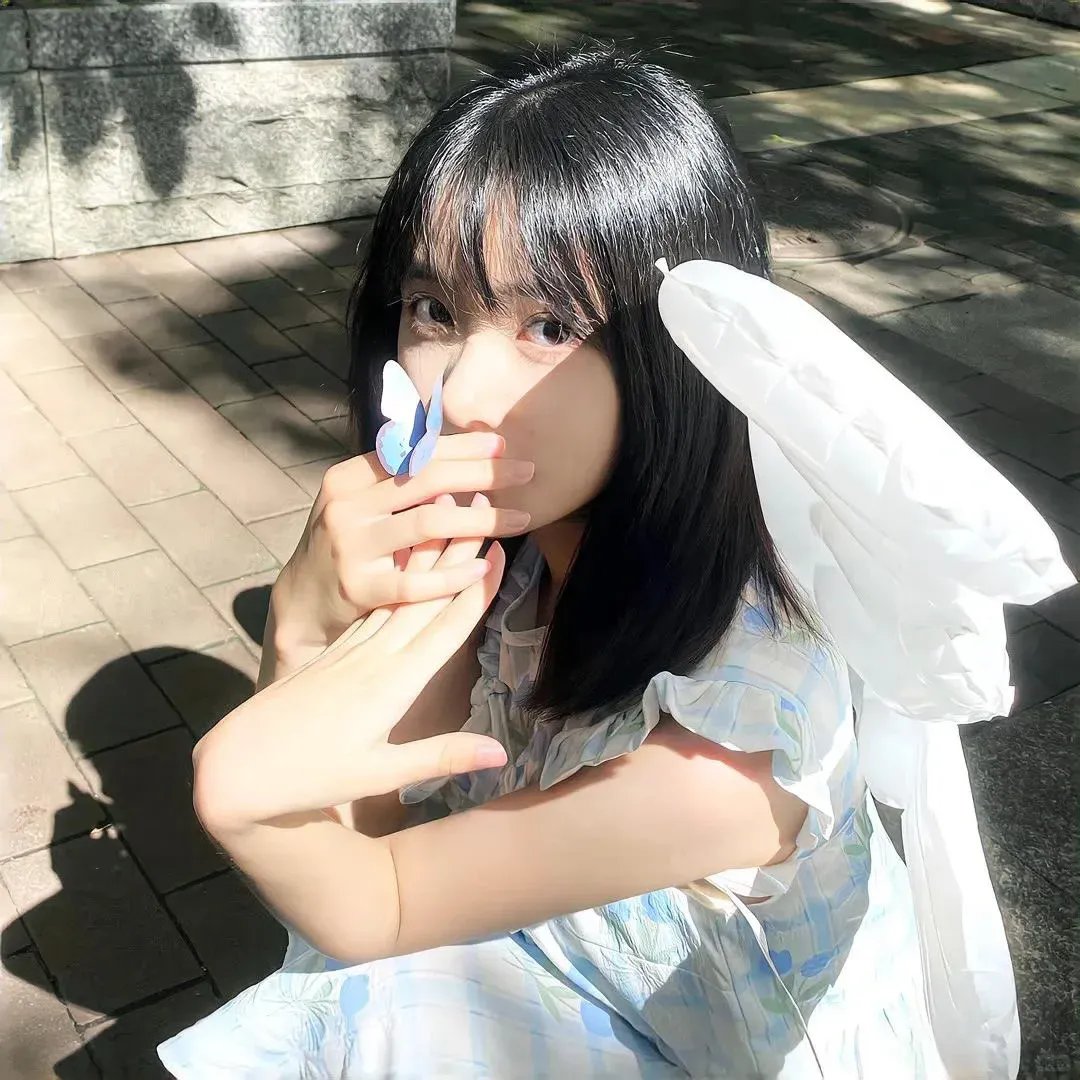 黑色树海
